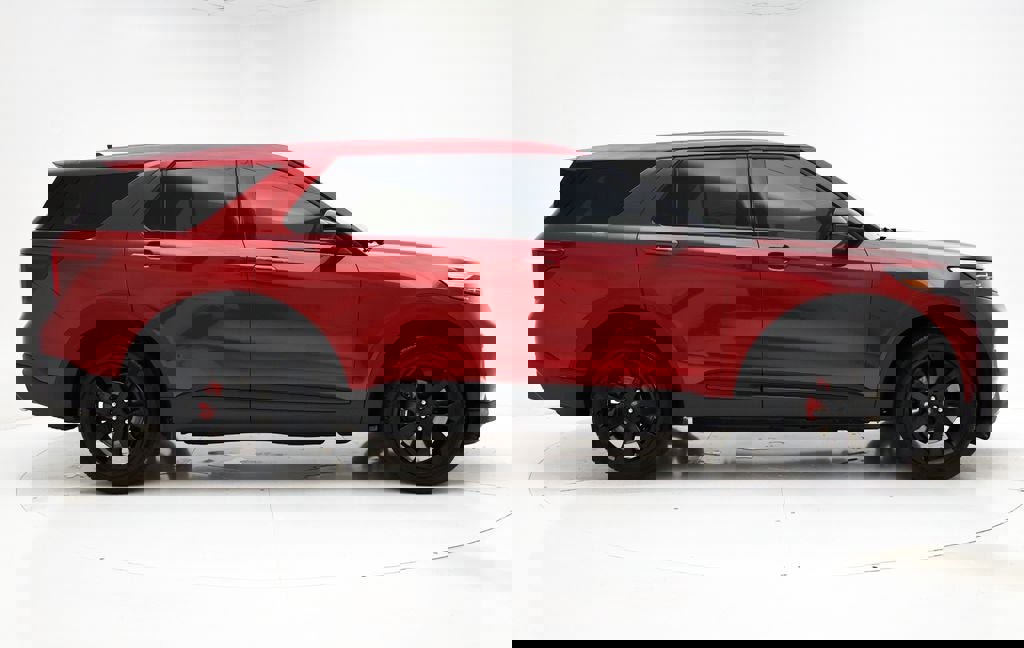 Used 2022 Ford Explorer ST w/ Equipment Group 401A image 3