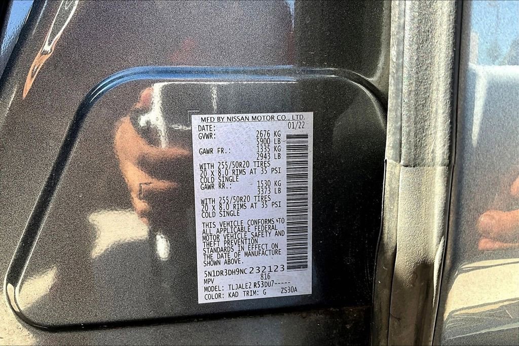 Used 2022 Nissan Pathfinder Platinum w/ Cargo Package image 3