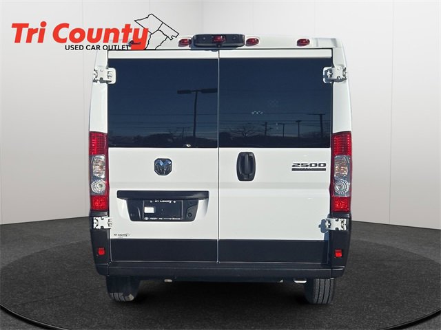 Used 2023 RAM ProMaster 2500 image 7