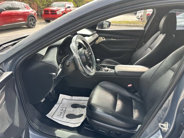 Used 2019 MAZDA MAZDA3 Hatchback w/ Premium Package image 19