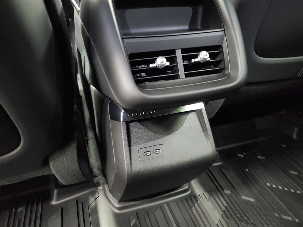 New 2026 Cadillac Lyriq Sport image 25