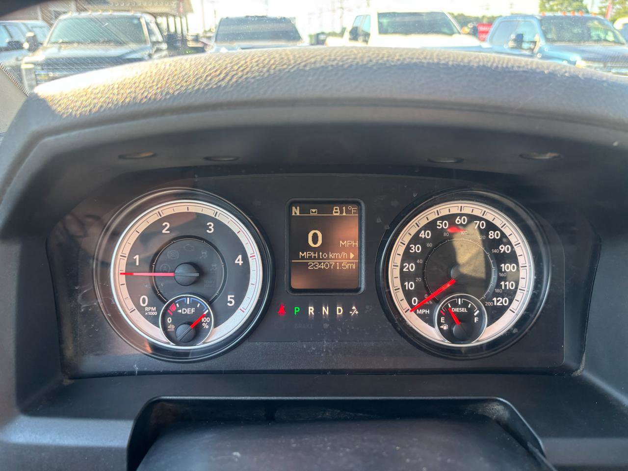 Used 2015 RAM 5500 Tradesman w/ Chrome Appearance Group AWD/4WD image 13