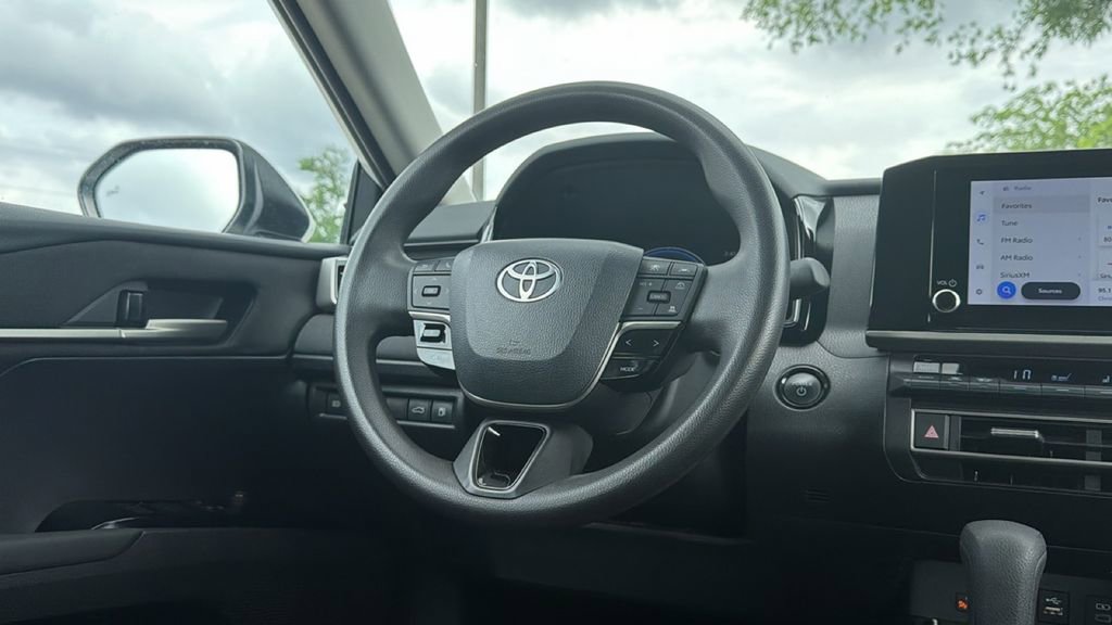 Certified 2025 Toyota Camry LE FWD image 36