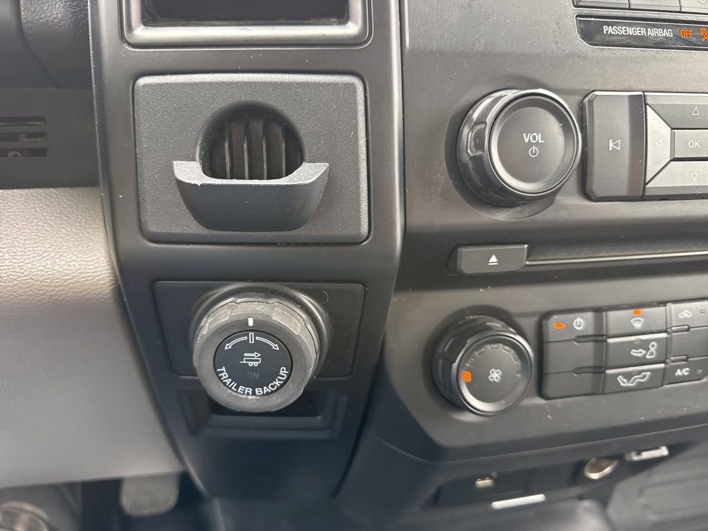 Used 2016 Ford F150 XL w/ Equipment Group 101A Mid RWD image 26