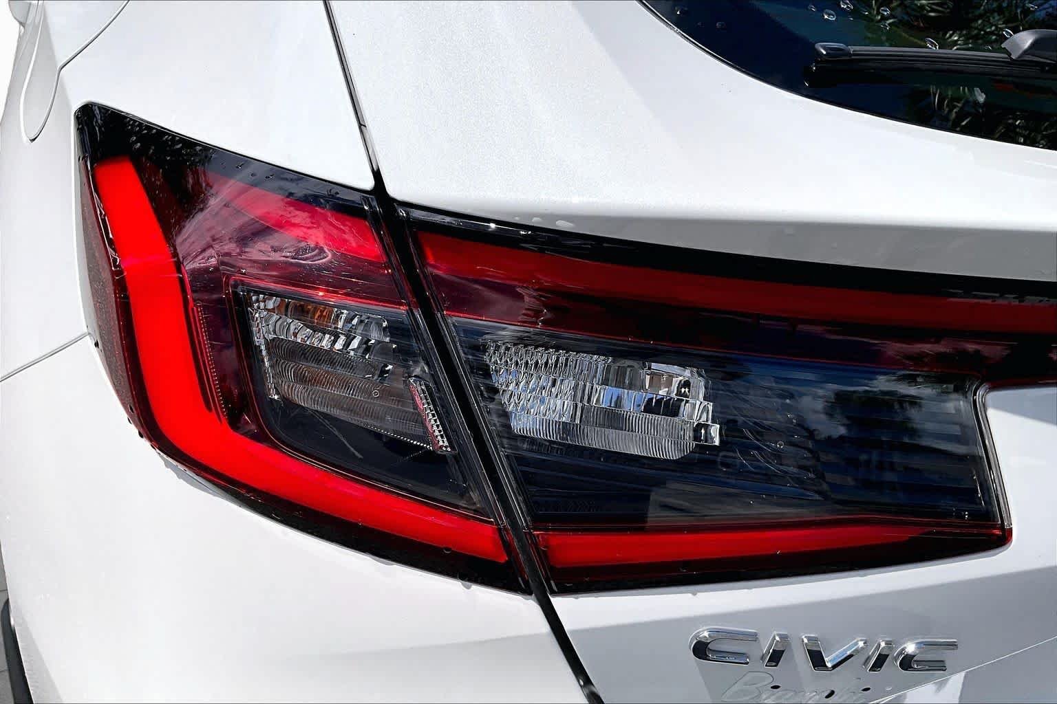 Used 2024 Honda Civic Sport Touring image 29