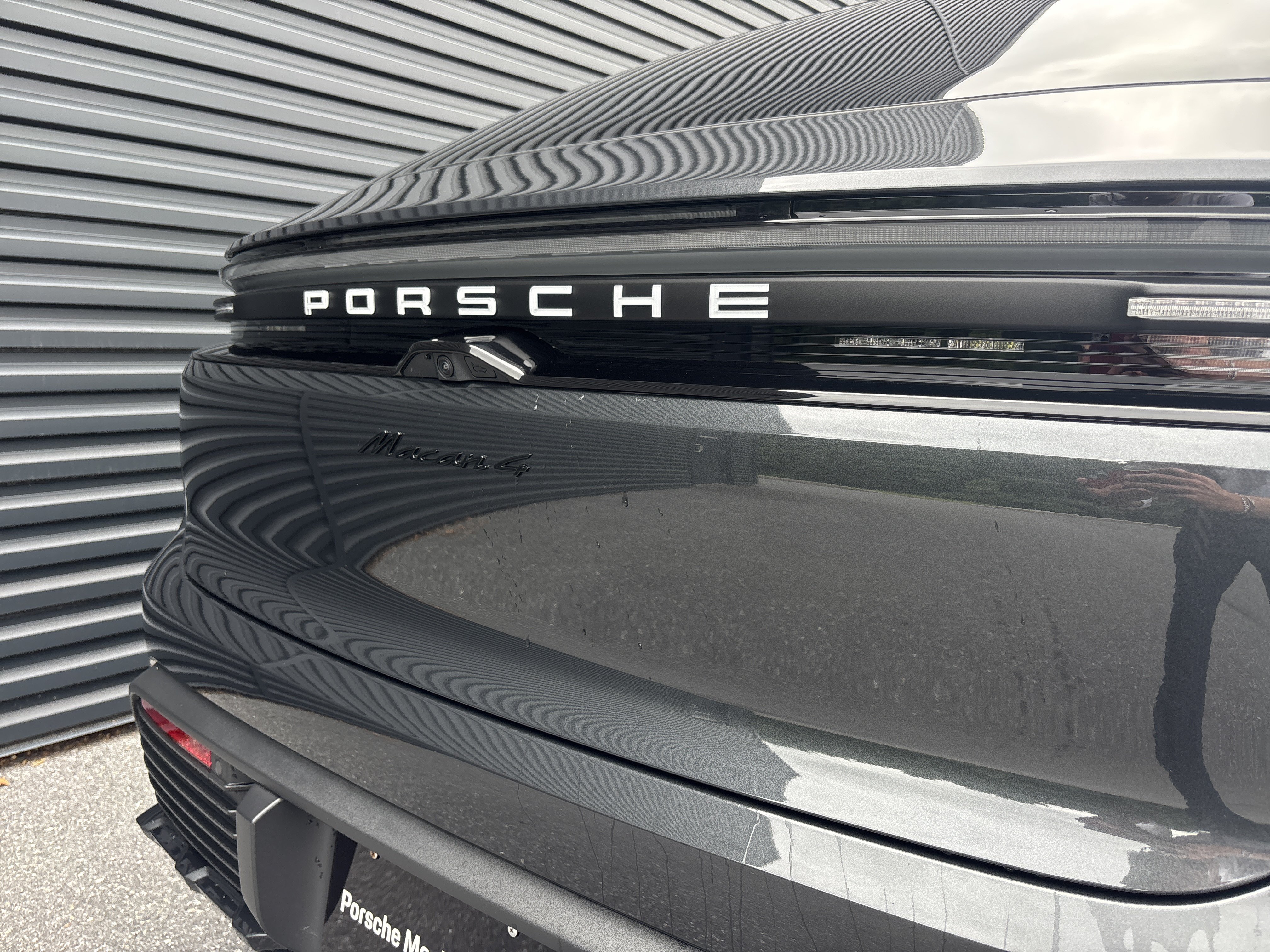 New 2025 Porsche Macan 4 Electric AWD/4WD image 45