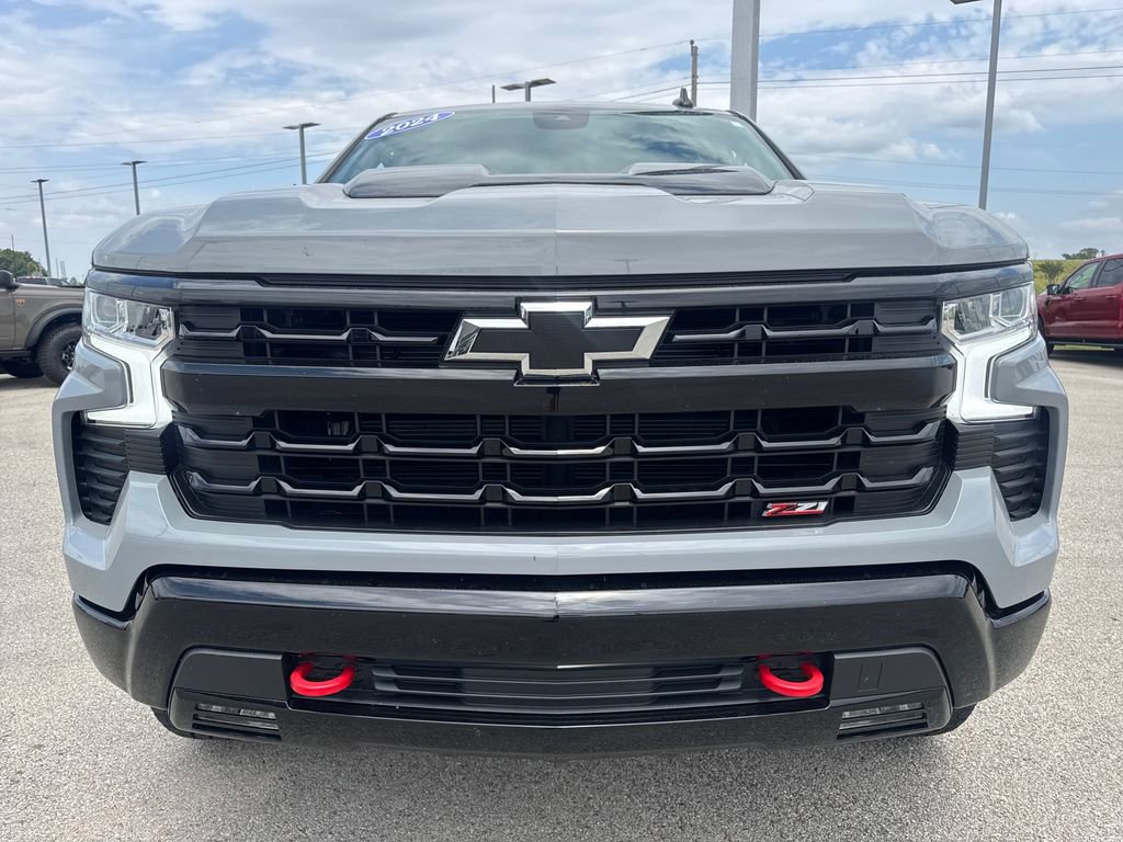 Used 2024 Chevrolet Silverado 1500 LT Trail Boss w/ Convenience Package II AWD/4WD image 9