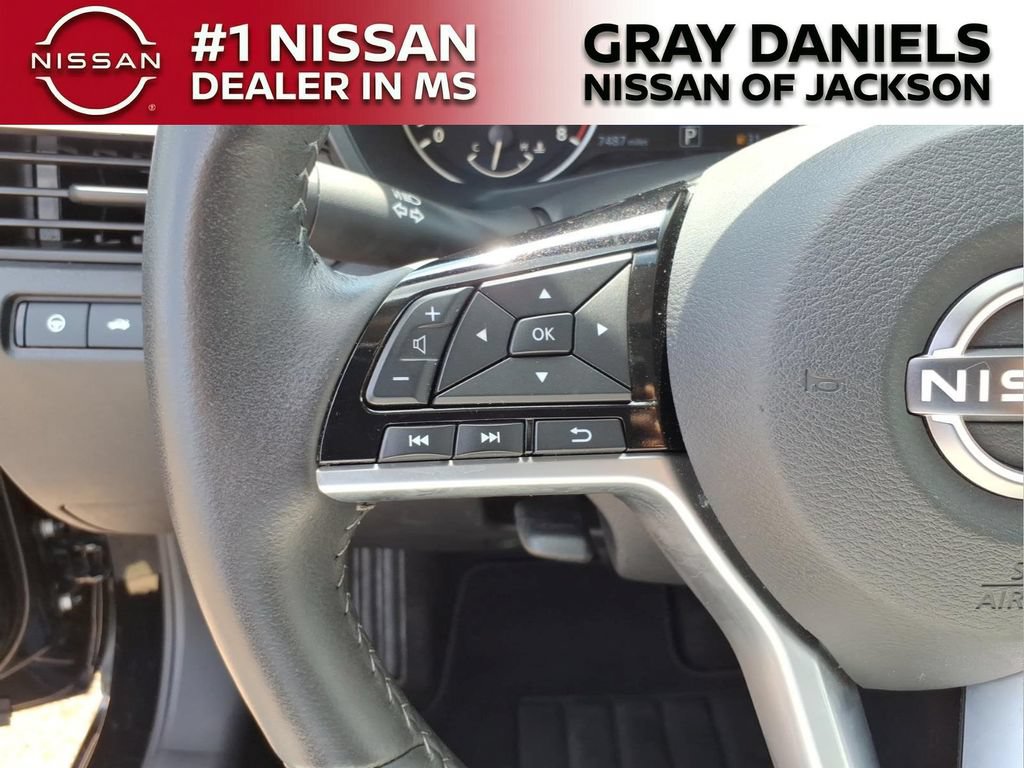 Certified 2025 Nissan Altima 2.5 SL FWD image 13