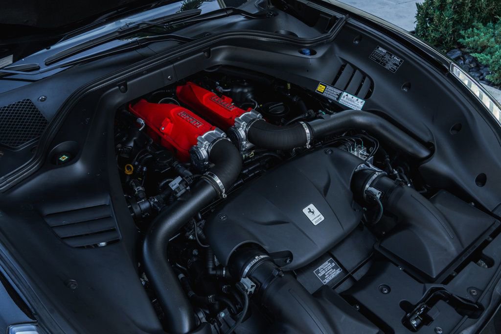 Used 2017 Ferrari California T image 26