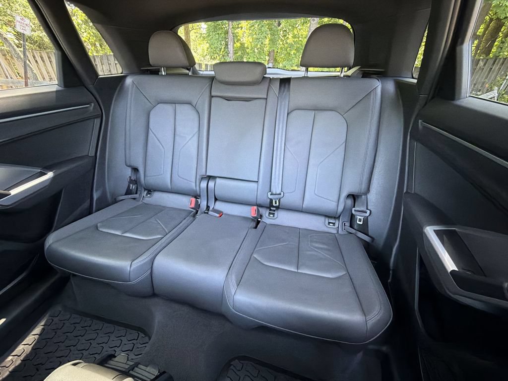 Used 2020 Audi Q3 2.0T Premium Plus AWD/4WD image 21
