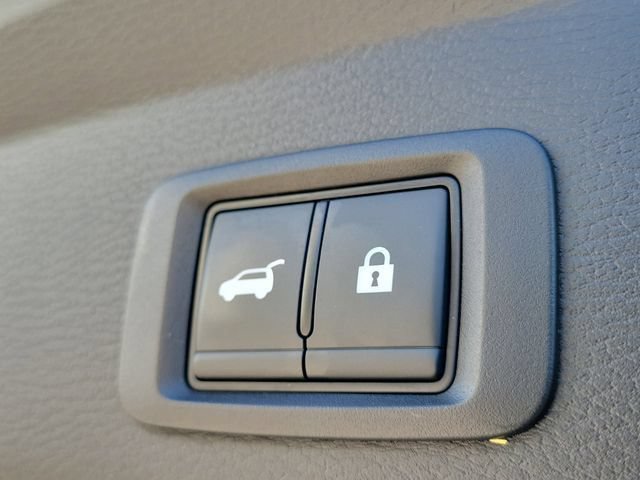 Used 2024 Mitsubishi Outlander SE FWD image 12