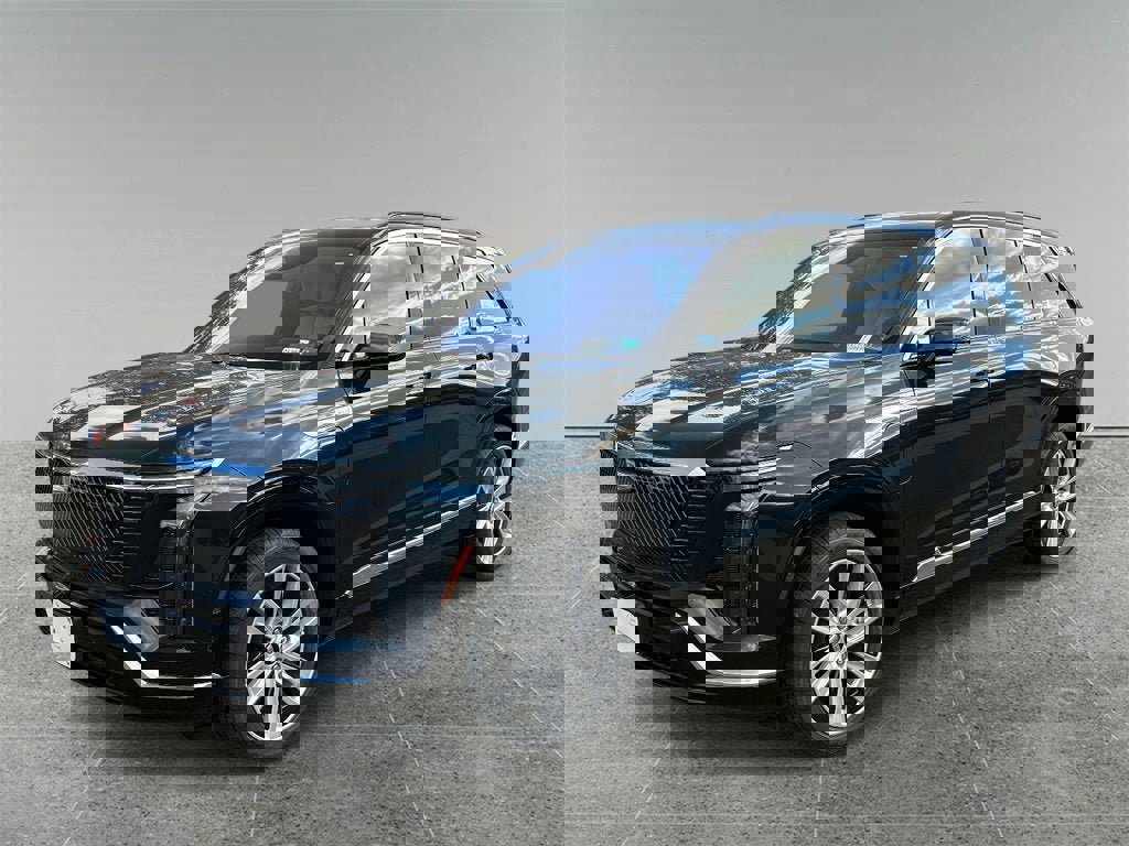 New 2026 Cadillac Vistiq Luxury w/ LPO, Floor Liner Package