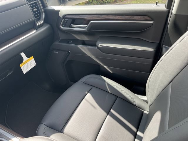 New 2026 GMC Sierra 2500 SLT w/ SLT Premium Package image 14