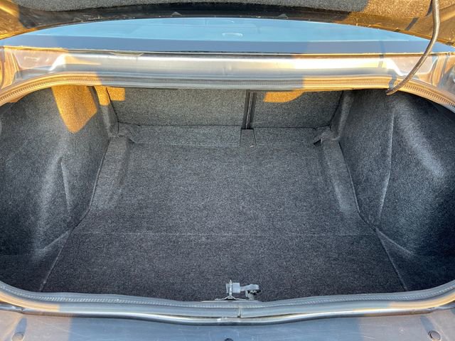 Used 2021 Dodge Challenger SXT image 30