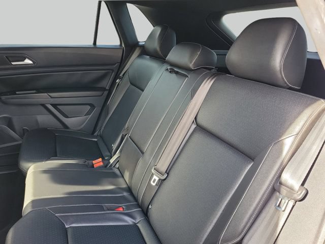 Used 2020 Volkswagen Atlas Cross Sport SEL R-Line FWD image 12