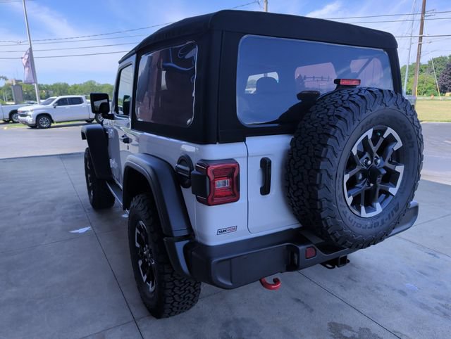 Used 2024 Jeep Wrangler Rubicon w/ Technology Group AWD/4WD image 6