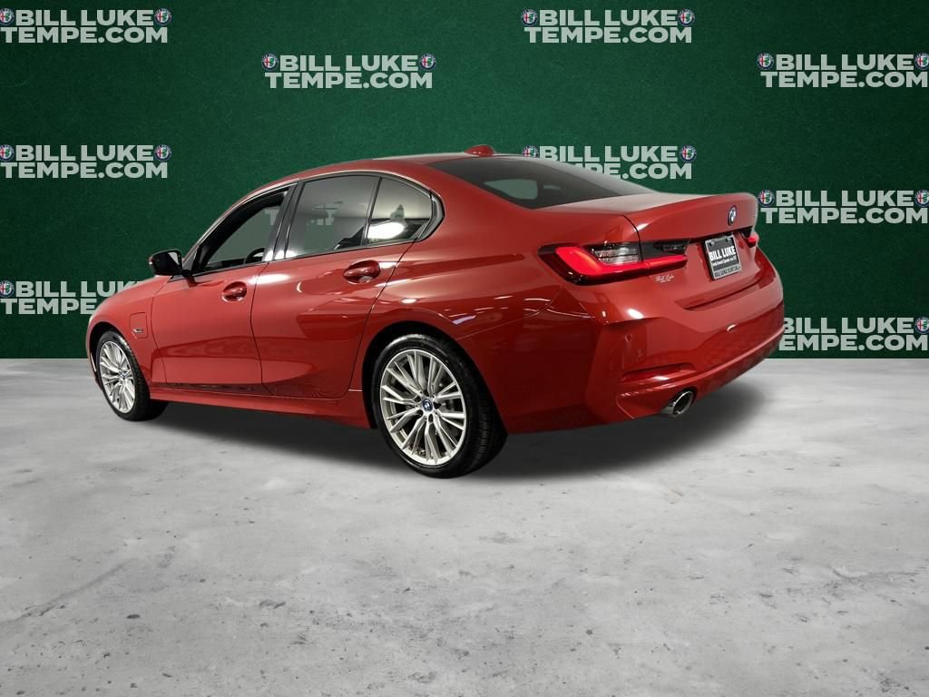 Used 2023 BMW 330e w/ Driving Assistance Package image 9