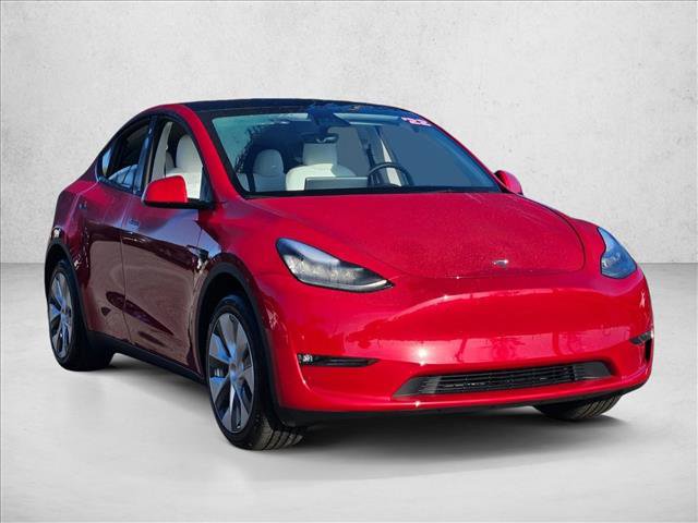 Used 2022 Tesla Model Y Long Range image 3