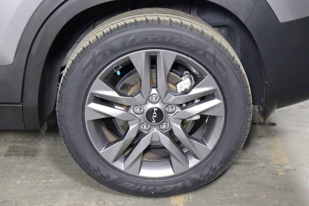 Used 2022 Kia Seltos LX AWD/4WD image 36