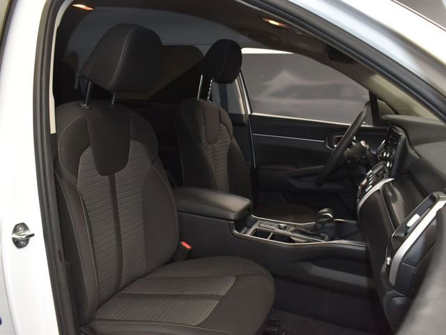 New 2025 Kia Sorento EX w/ Panoramic Sunroof Package AWD/4WD image 12