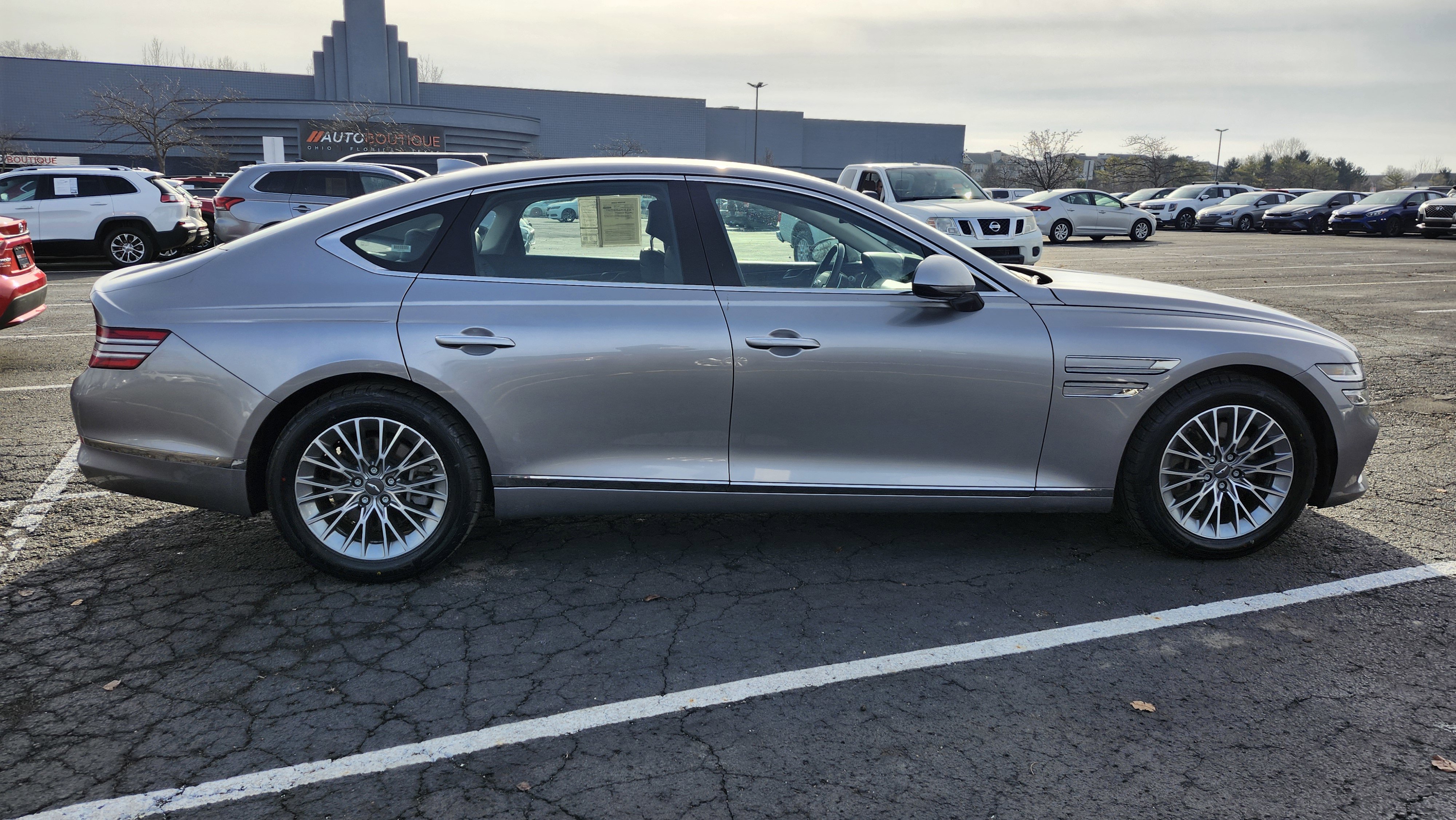 Used 2023 Genesis G80 2.5T image 20