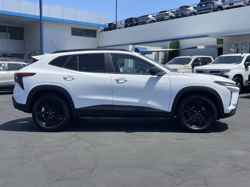 New 2026 Chevrolet Trax ACTIV w/ Driver Confidence Package FWD image 25