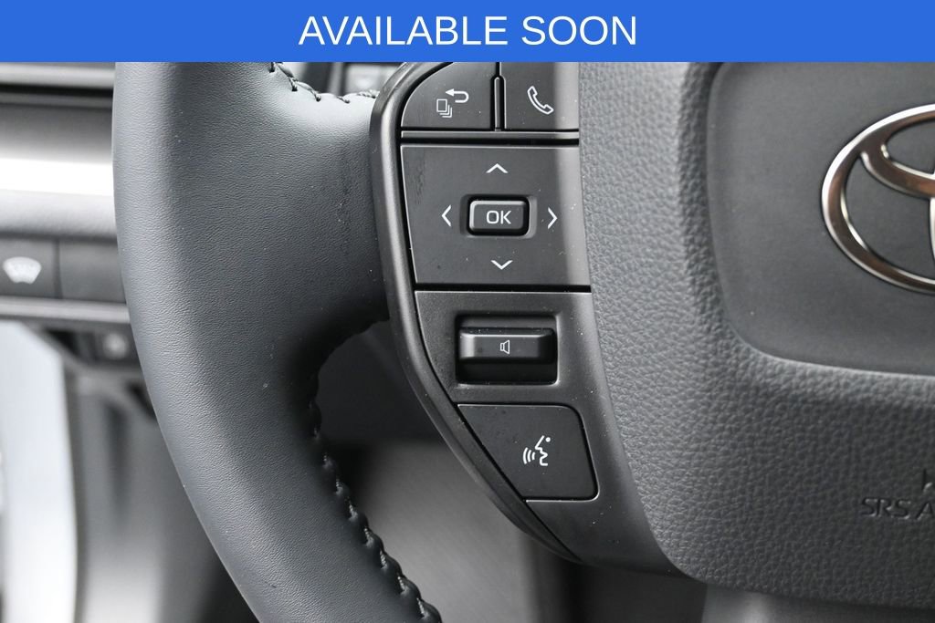 Used 2026 Toyota Prius LE FWD image 15