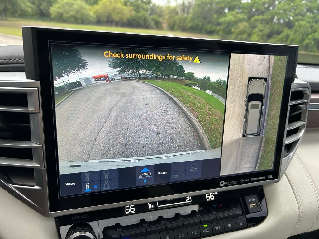 Used 2024 Toyota Sequoia Capstone image 27