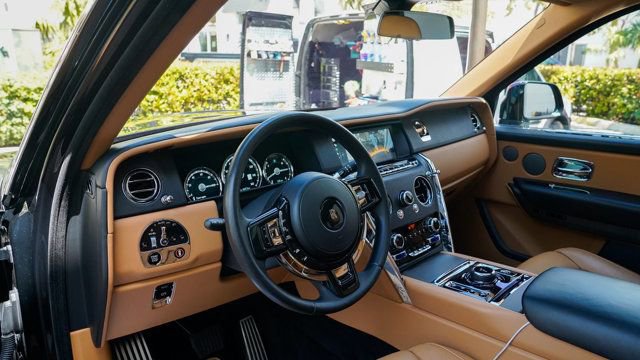 Used 2019 Rolls-Royce Cullinan image 50