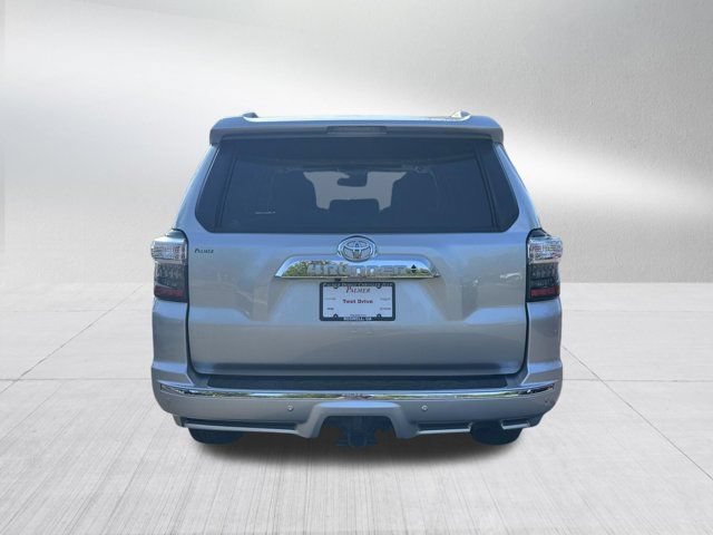Used 2023 Toyota 4Runner Limited RWD image 6