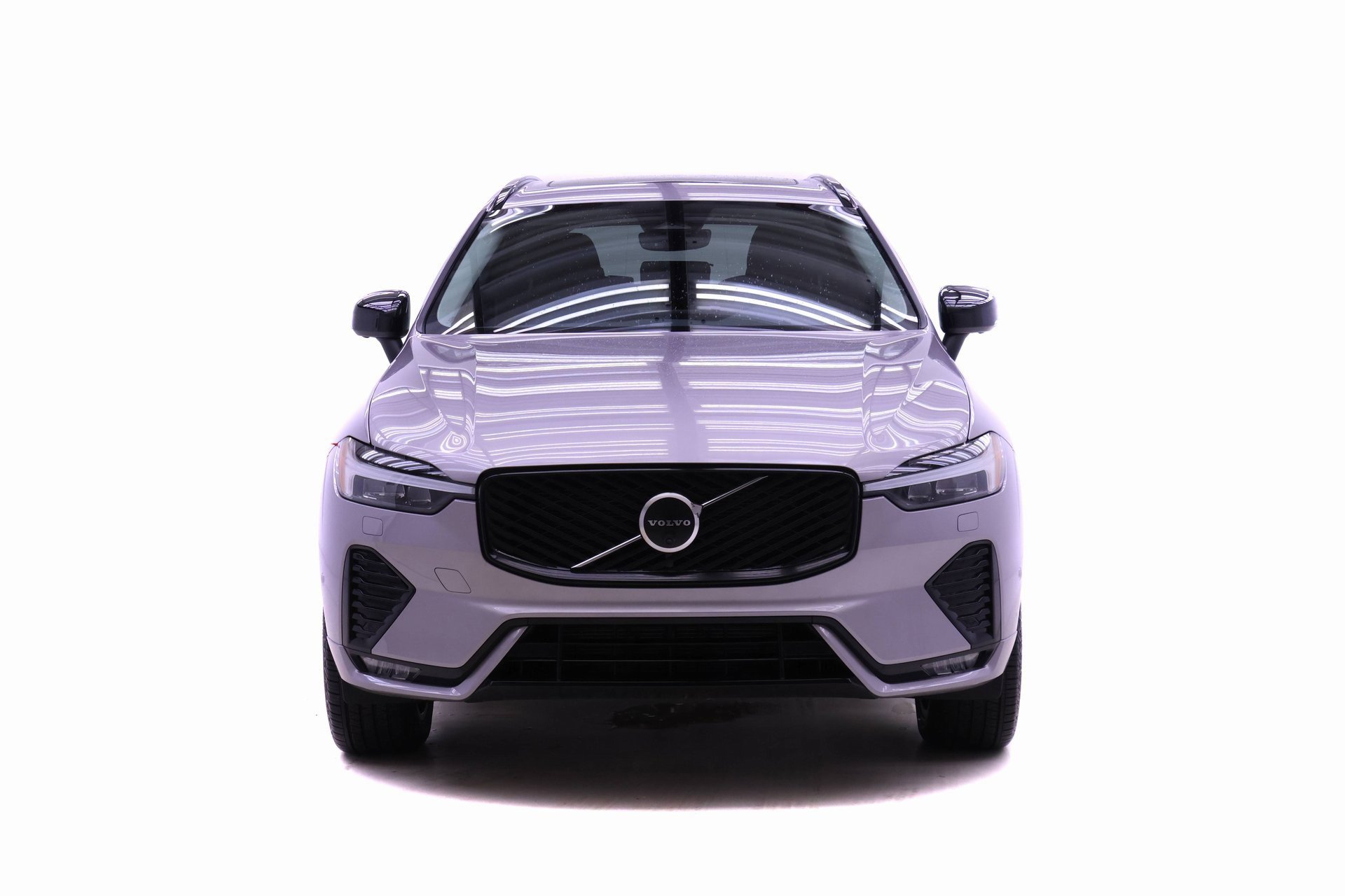 Certified 2026 Volvo XC60 B5 Plus w/ Protection Package Premier image 2