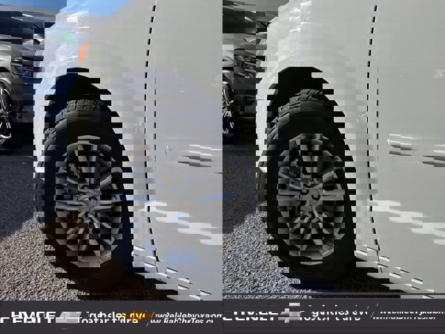 Used 2016 Dodge Grand Caravan SE image 4