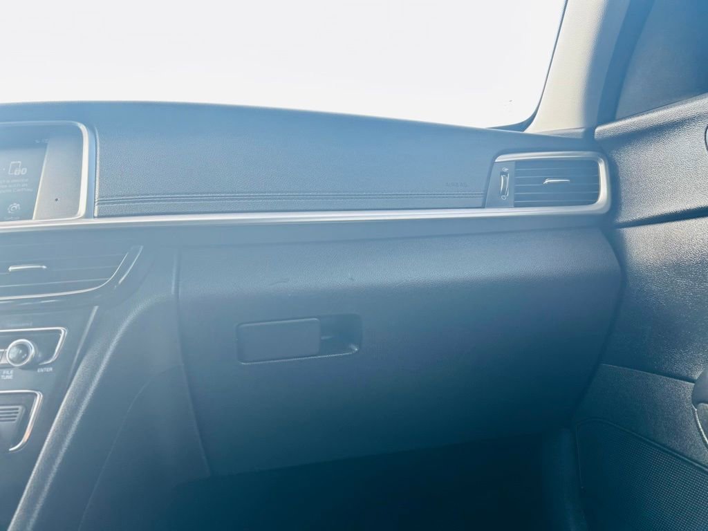 Used 2019 Kia Optima S image 38