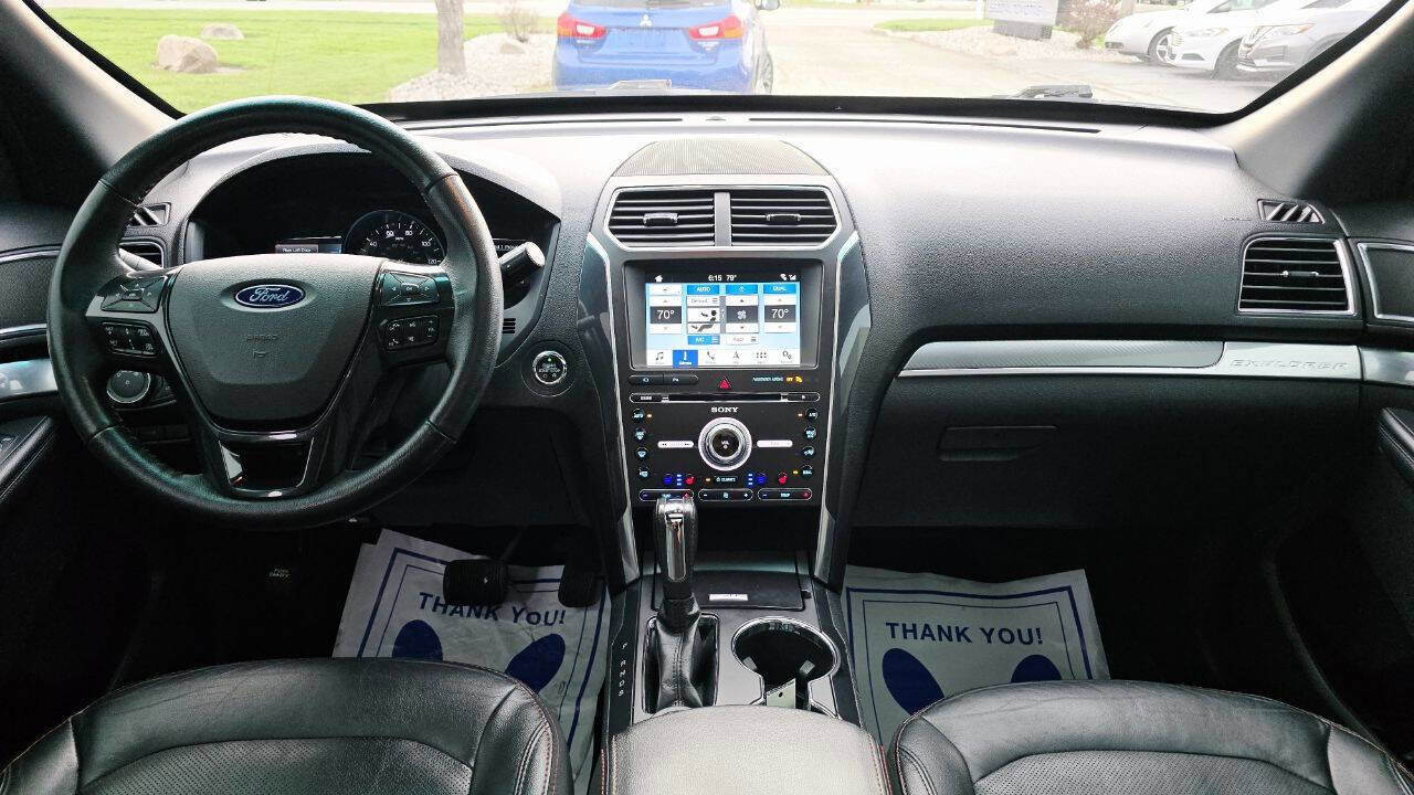 Used 2018 Ford Explorer Sport image 19