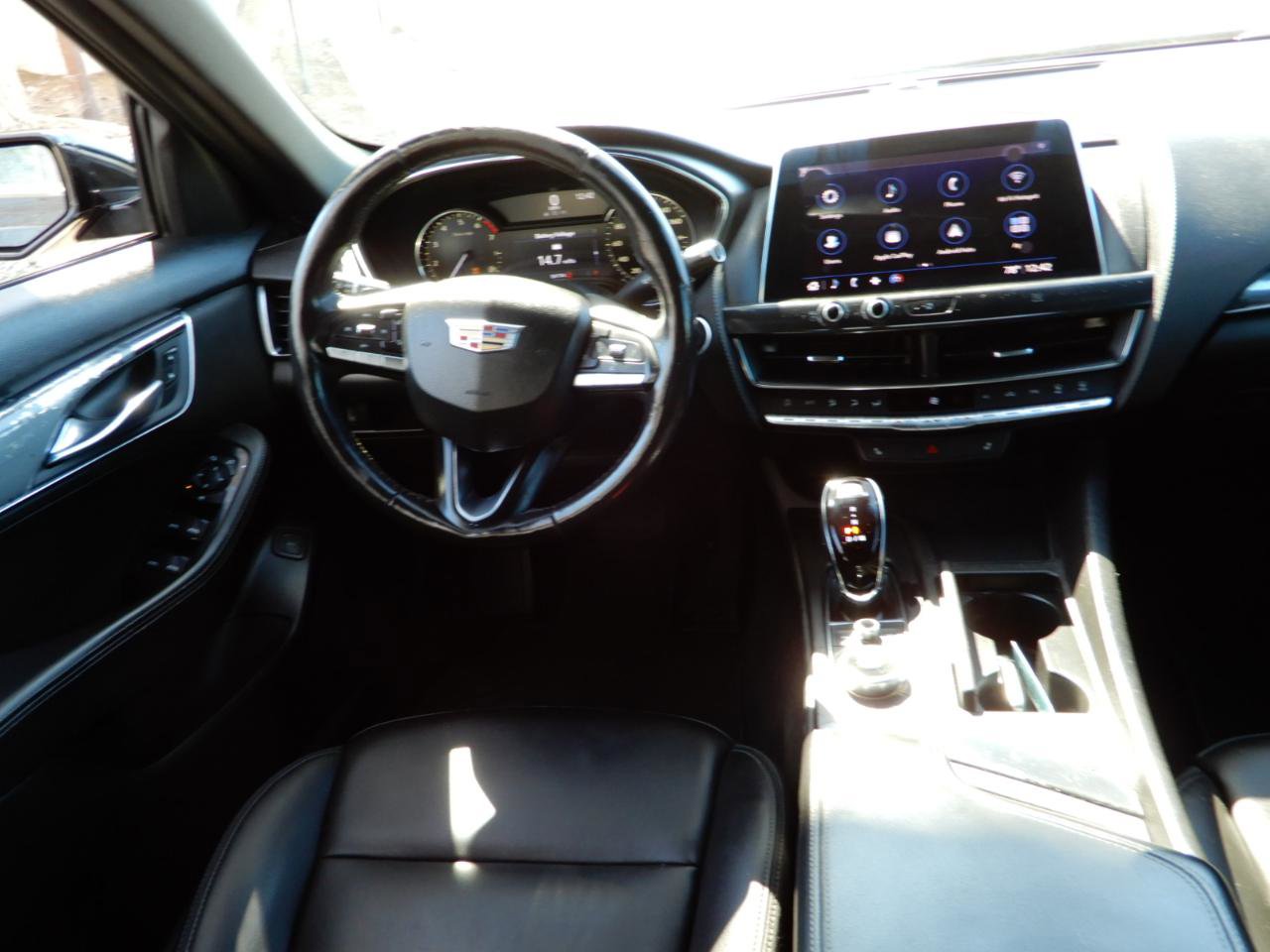 Used 2020 Cadillac CT5 Luxury w/ Cold Weather Package image 18