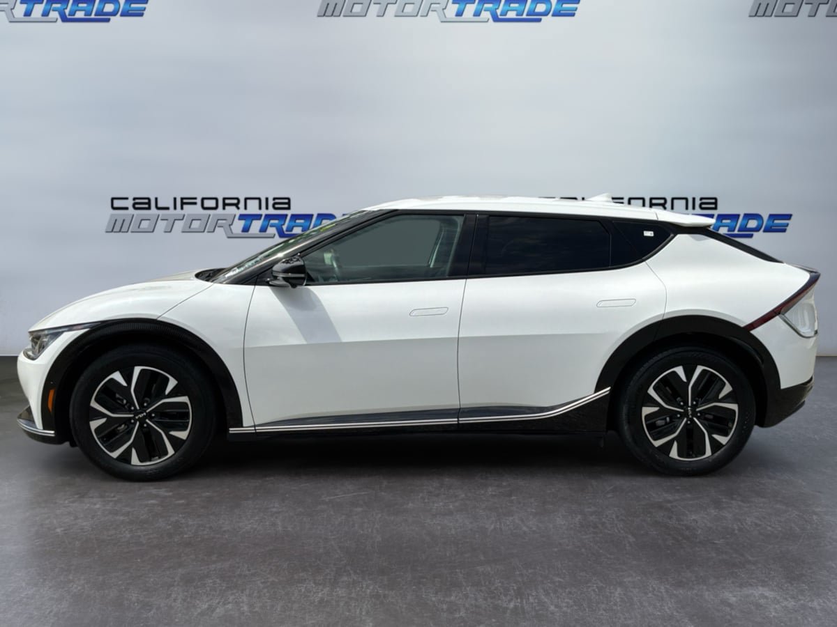 Used 2024 Kia EV6 Wind w/ Wind Technology Package RWD image 8
