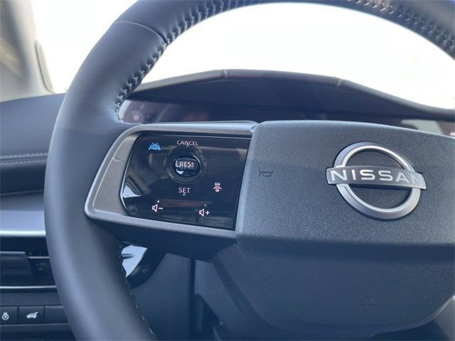 New 2025 Nissan Murano SL image 14