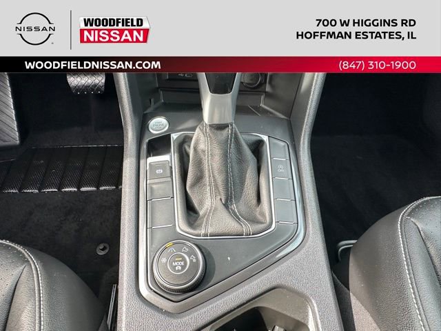 Used 2022 Volkswagen Tiguan SE AWD/4WD image 34