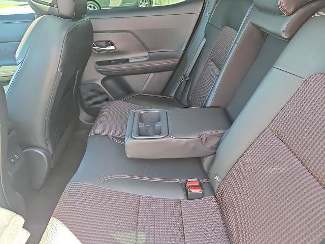 Certified 2025 Nissan Kicks SR w/ SR Premium Package AWD/4WD image 27