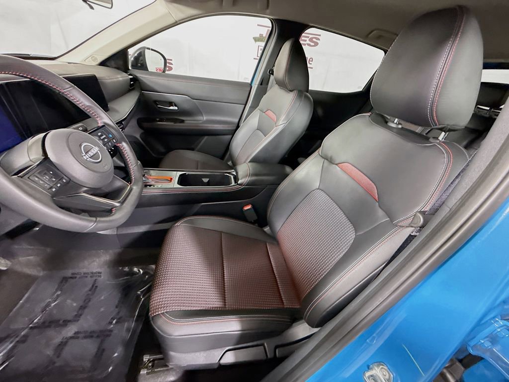 Certified 2026 Nissan Kicks SR w/ Cold Weather Package AWD/4WD image 25