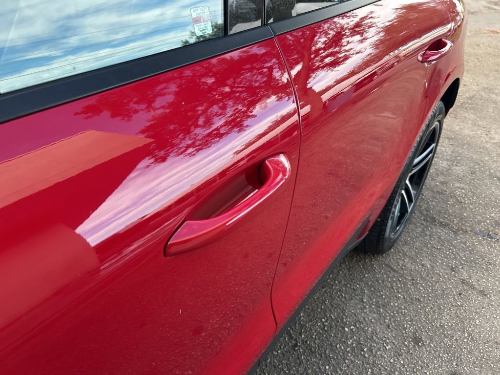 Used 2020 Porsche Macan image 15