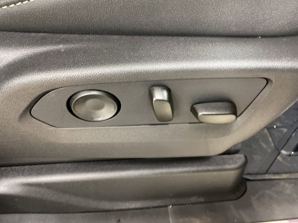 New 2026 Chevrolet Suburban Premier w/ Sun And Tow Package image 38