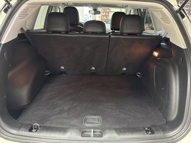 Used 2021 Jeep Compass Latitude w/ Sun and Sound Group FWD image 5