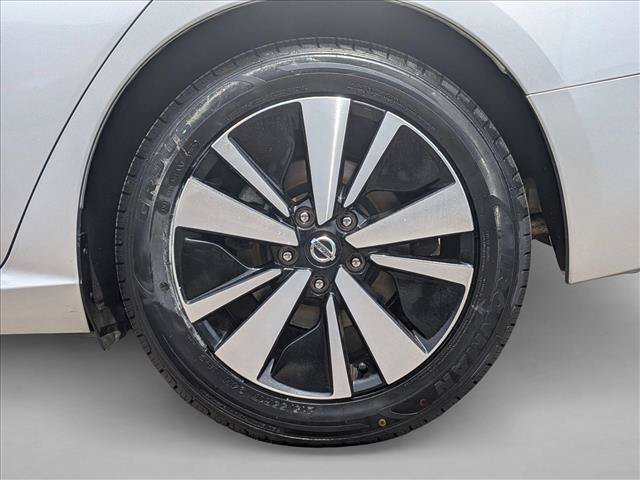 Used 2022 Nissan Altima 2.5 SV FWD image 22