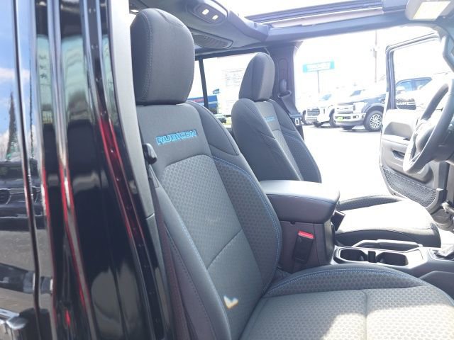 Used 2025 Jeep Wrangler Unlimited Rubicon 4xe w/ Safety Group image 50