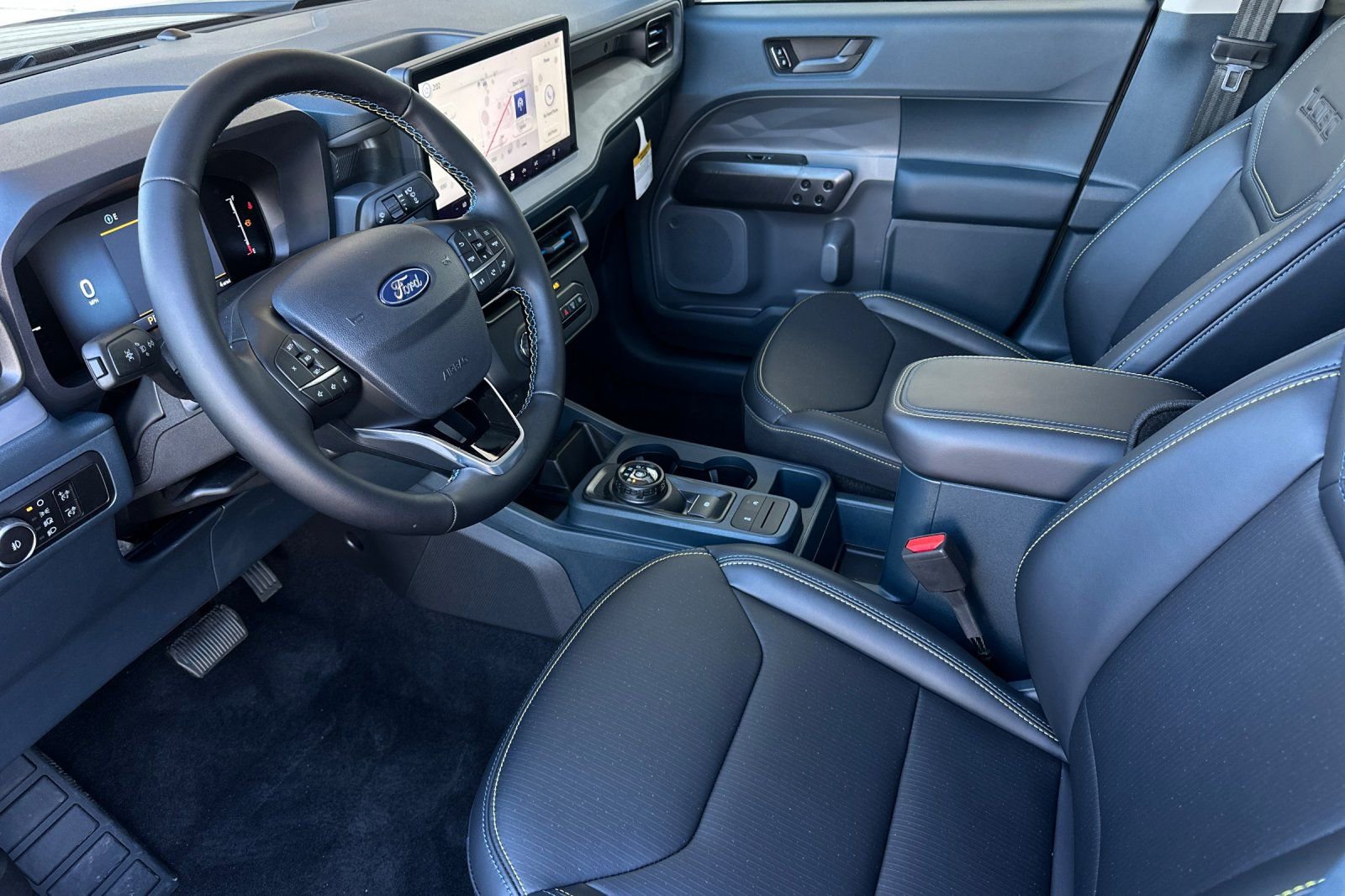 New 2026 Ford Maverick Lobo image 9