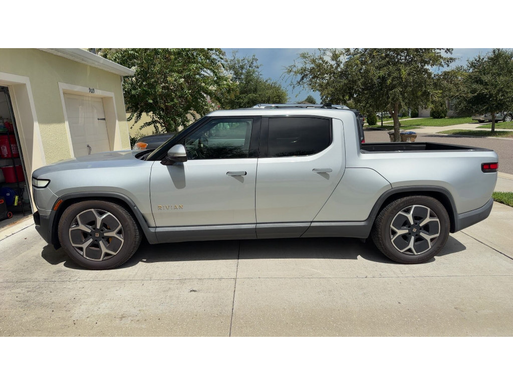 Used 2023 Rivian R1T Adventure Quad AWD/4WD image 1