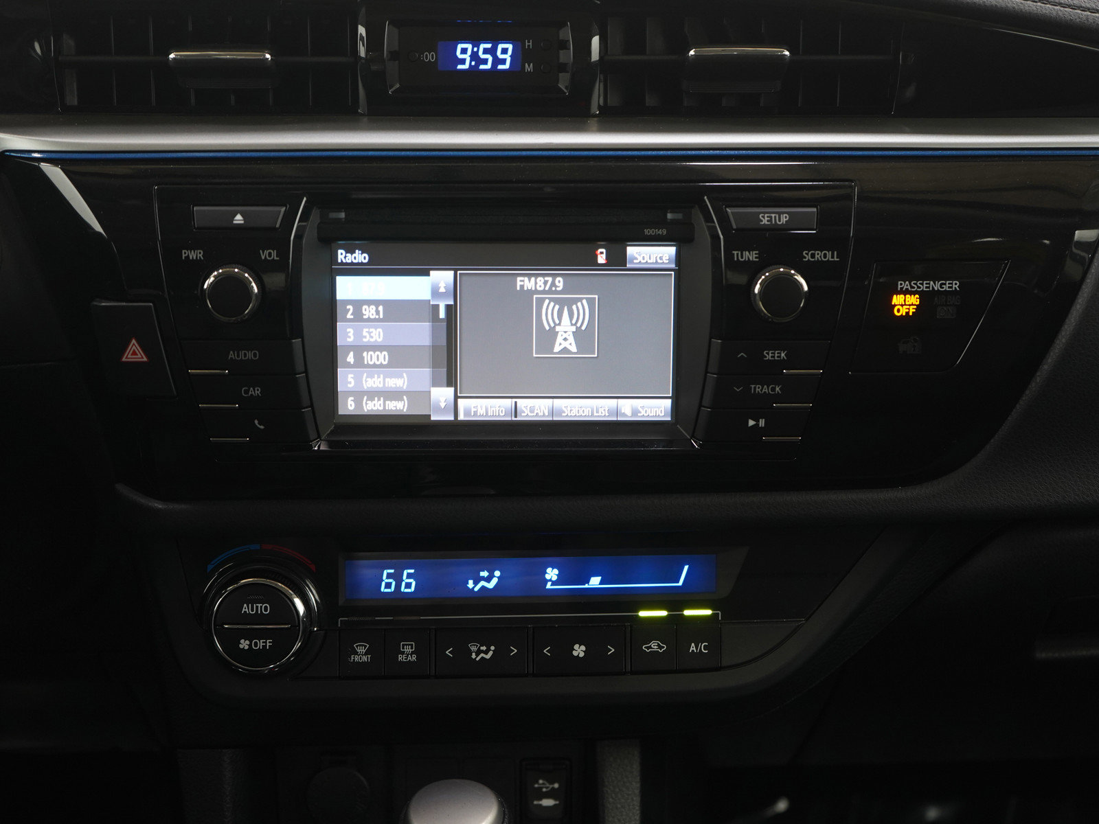 Used 2014 Toyota Corolla S image 13