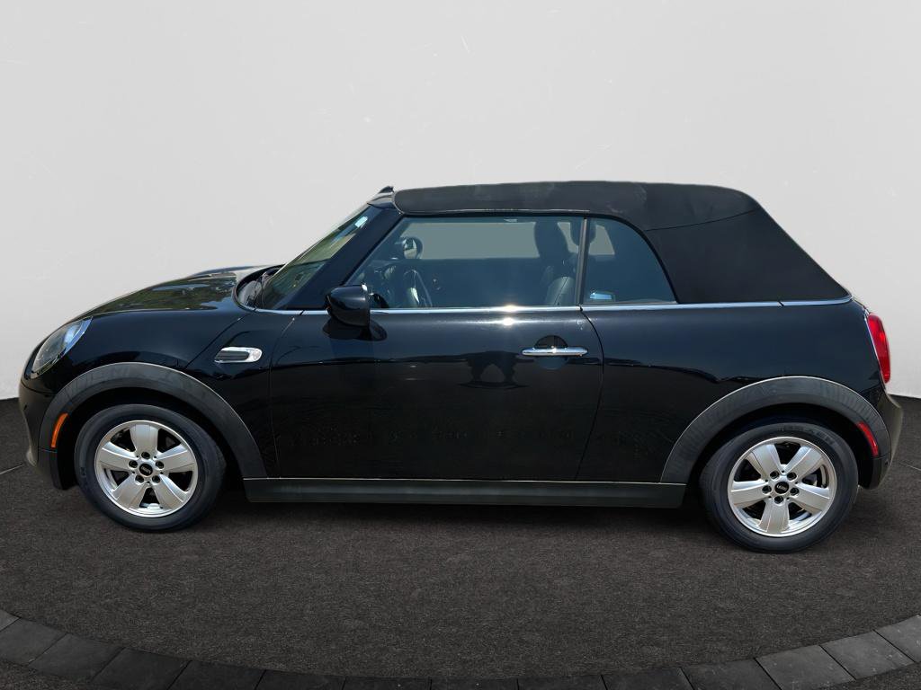 Used 2021 MINI Cooper Convertible FWD image 2