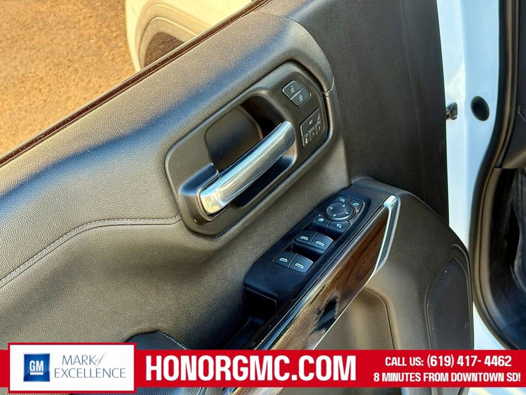 Used 2019 GMC Sierra 1500 SLT w/ X31 Off-Road Package image 14